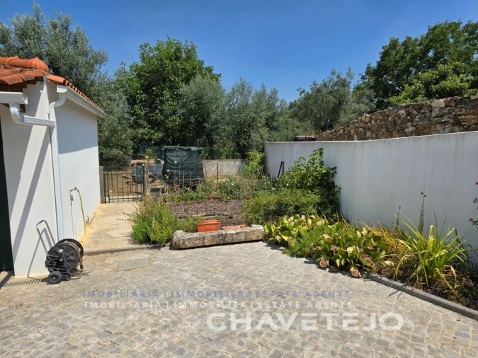 Moradia T3 para Venda em Areias e Pias Foto 56