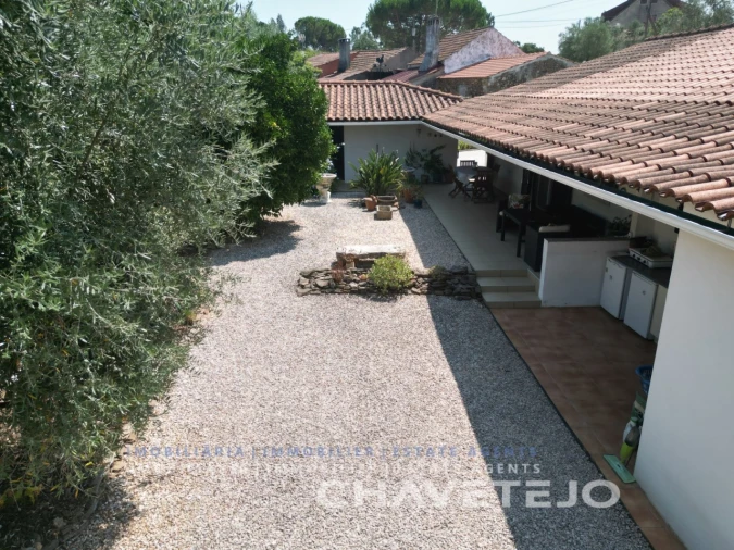 Moradia T3 para Venda em Areias e Pias Foto 68