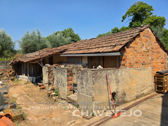 Moradia T3 para Venda em Areias e Pias Foto 70