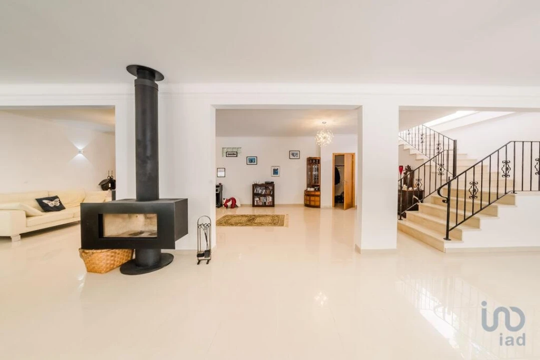 Moradia T4 para Venda em Moita dos Ferreiros Foto 13