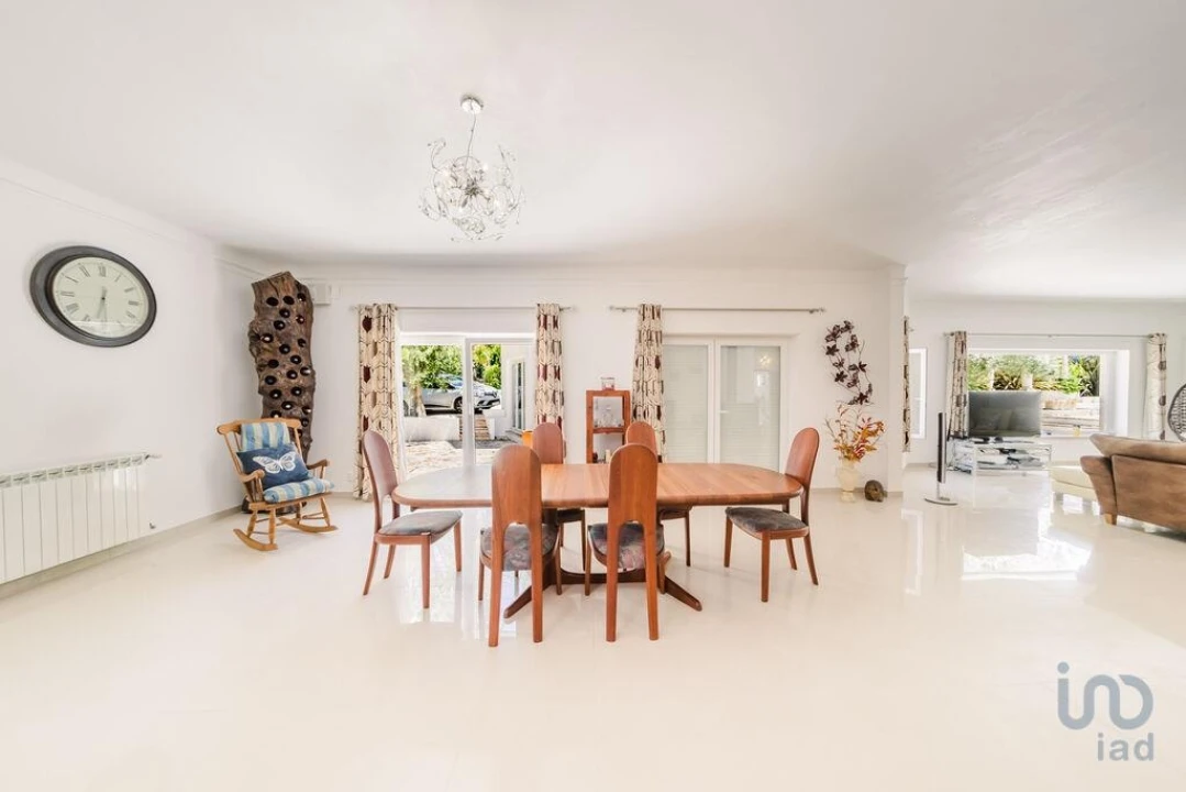 Moradia T4 para Venda em Moita dos Ferreiros Foto 11