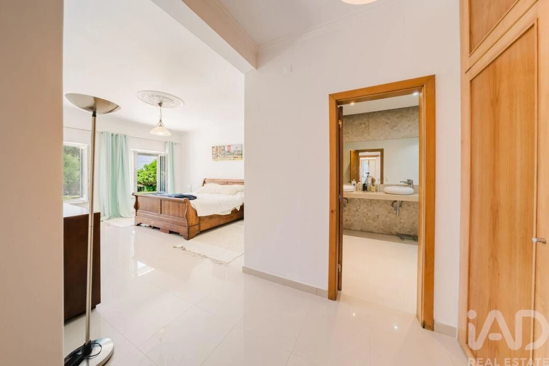 Moradia T4 para Venda em Moita dos Ferreiros Foto 20