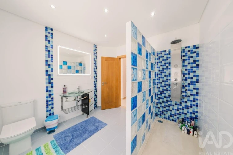 Moradia T4 para Venda em Moita dos Ferreiros Foto 22