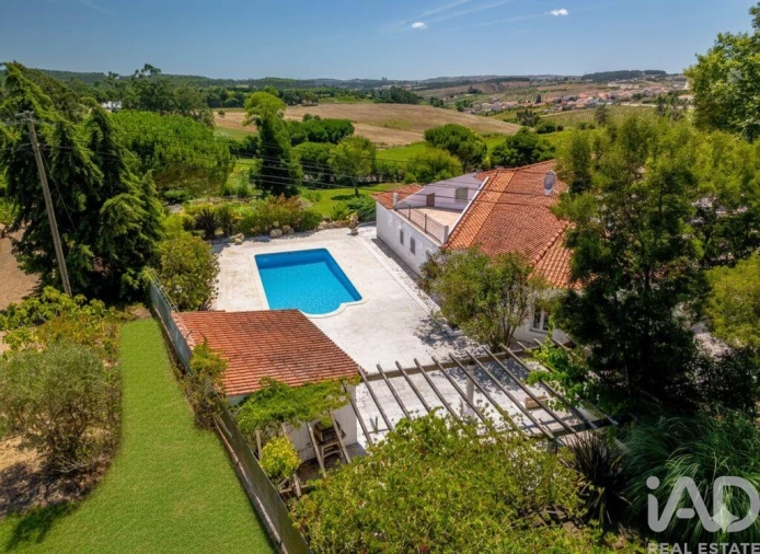 Moradia T4 para Venda em Moita dos Ferreiros Foto 3