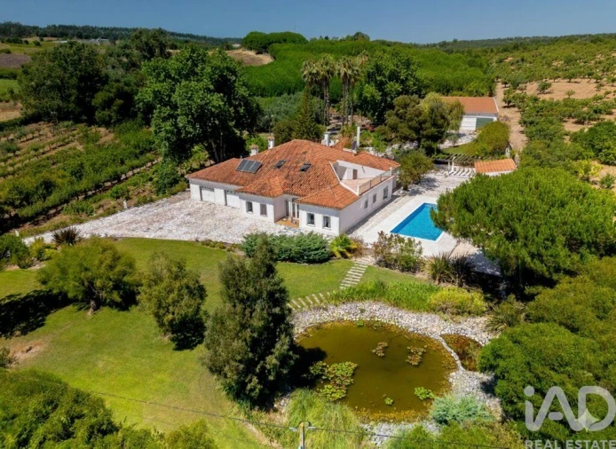 Moradia T4 para Venda em Moita dos Ferreiros Foto 2