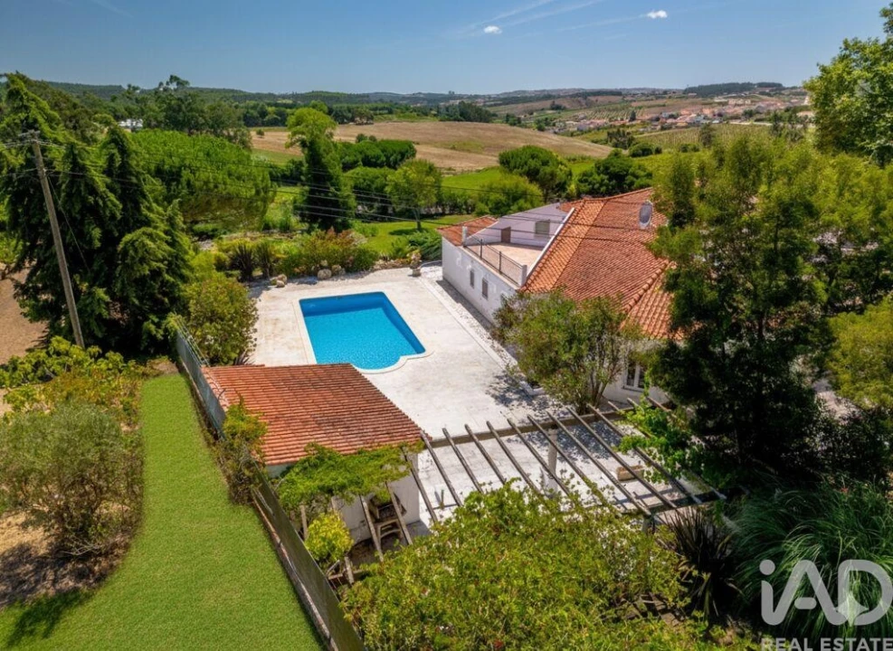 Moradia T4 para Venda em Moita dos Ferreiros Foto 3