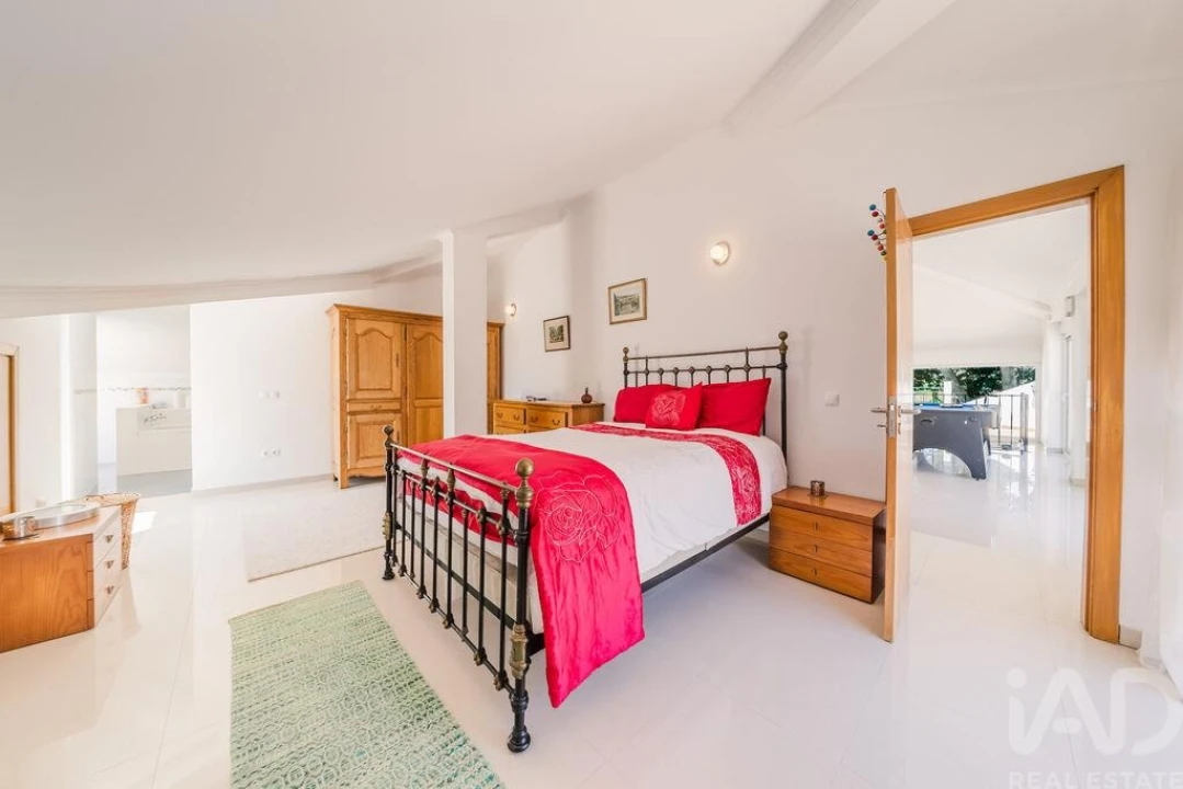 Moradia T4 para Venda em Moita dos Ferreiros Foto 23