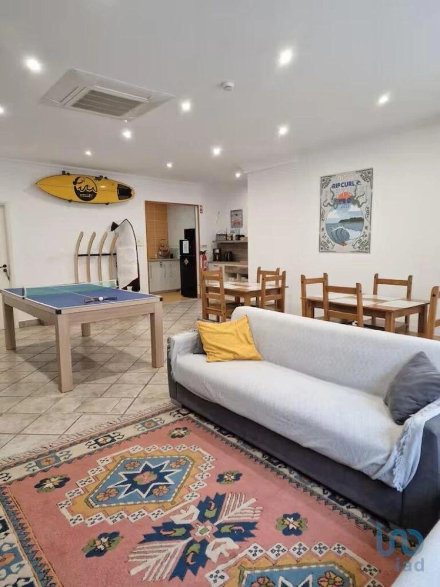 Prédio para Venda em Peniche Foto 2