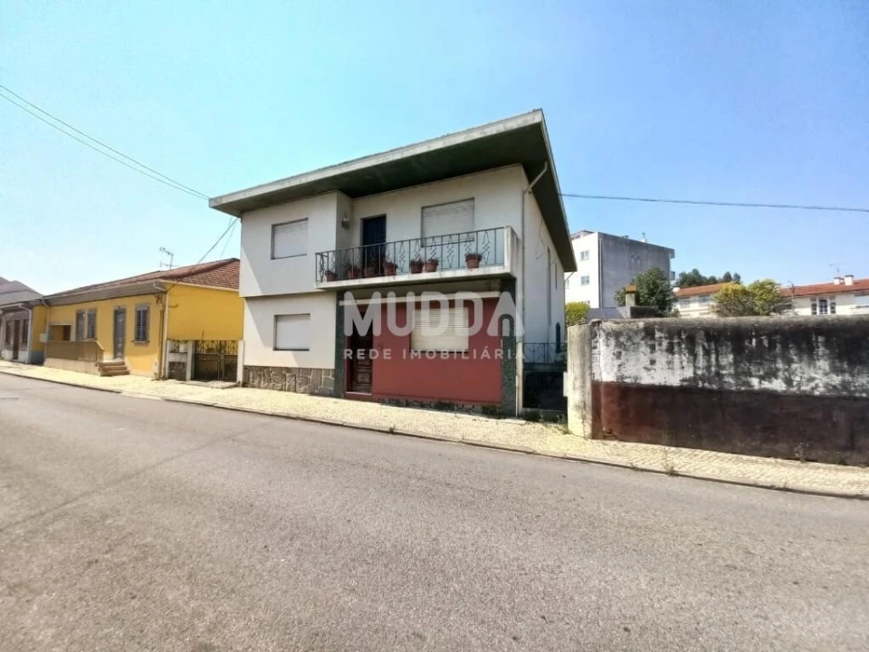 Moradia T5 para Venda em Ovar, São João, Arada e São Vicente de Pereira Jusã Foto 3