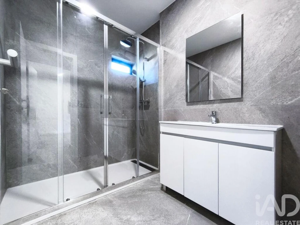 Moradia T4 para Venda em Torre e Vila Mou Foto 17