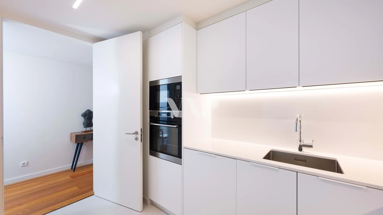 Apartamento T1 para Venda em Armação de Pera Foto 6