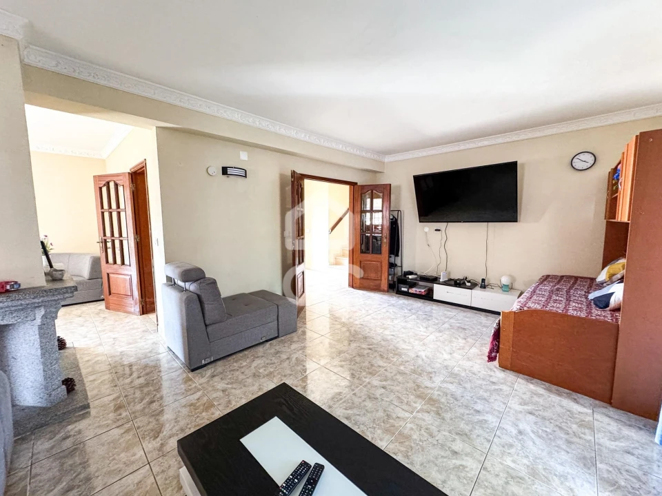 Moradia T3 para Venda em Carrapichana Foto 9