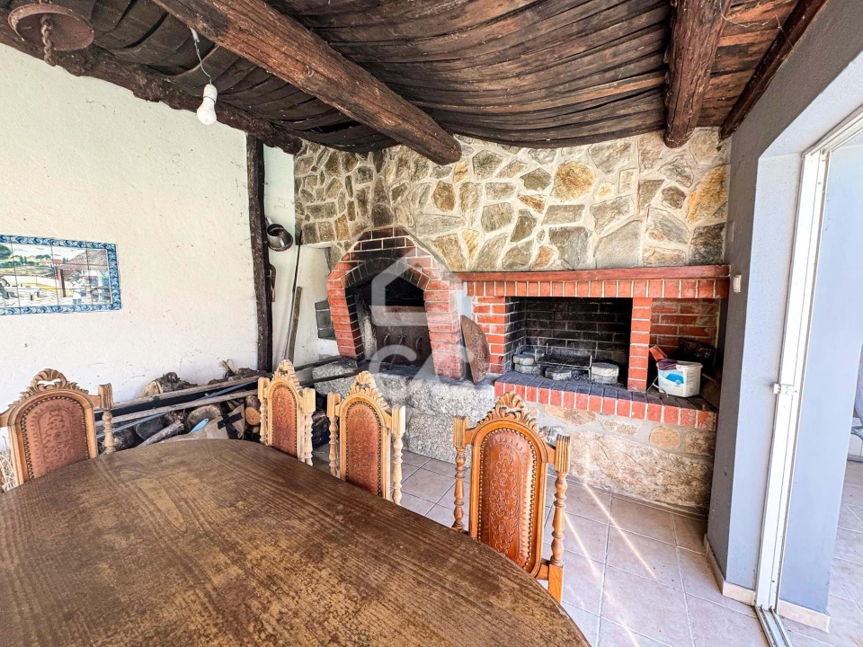 Moradia T3 para Venda em Carrapichana Foto 35