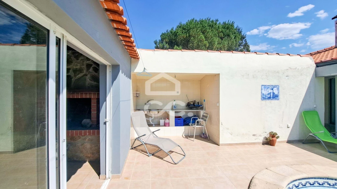 Moradia T3 para Venda em Carrapichana Foto 34