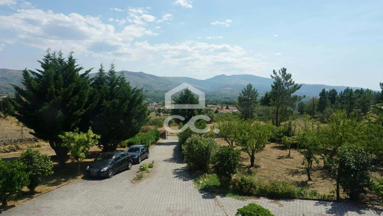 Moradia T3 para Venda em Carrapichana Foto 21