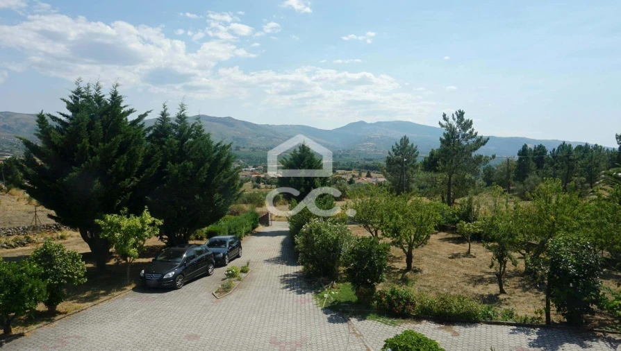 Moradia T3 para Venda em Carrapichana Foto 21