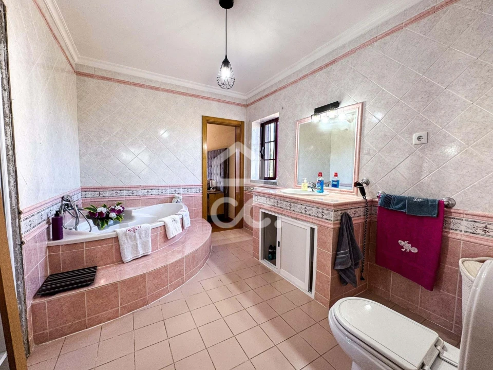 Moradia T3 para Venda em Carrapichana Foto 24