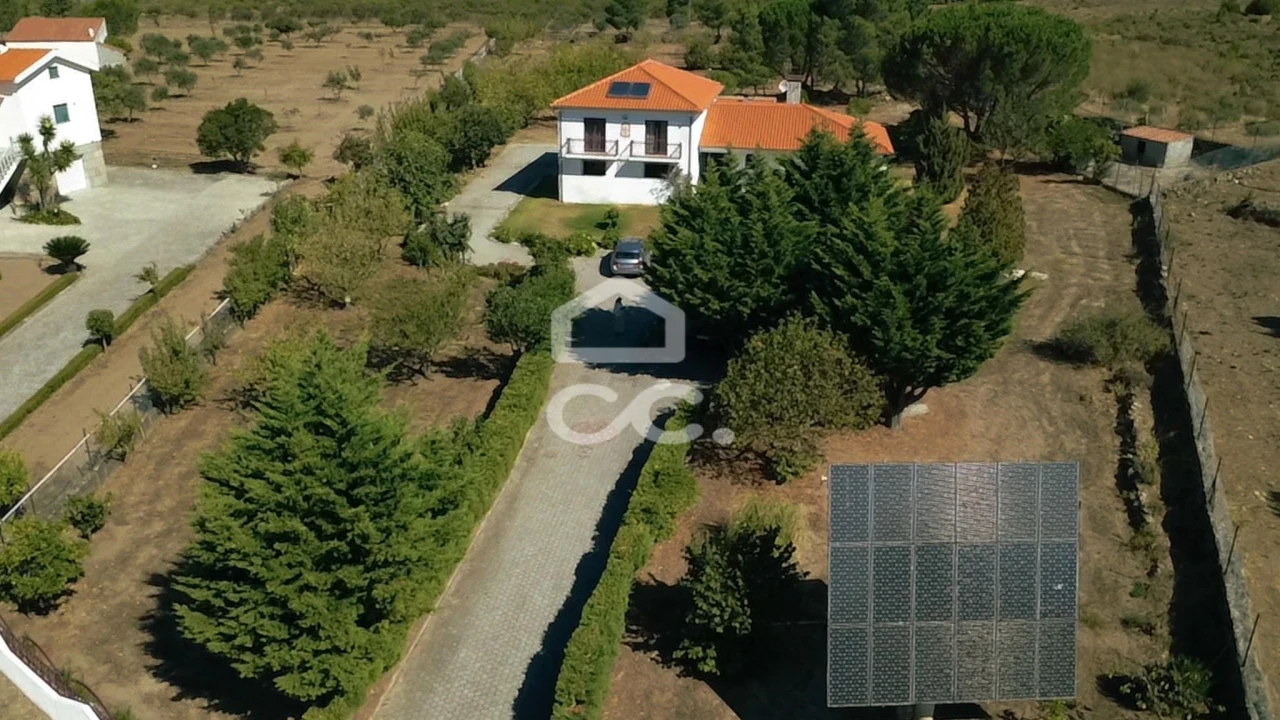 Moradia T3 para Venda em Carrapichana Foto 45