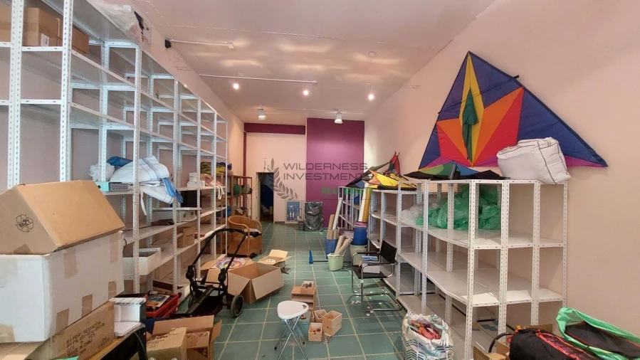 Negócio para Venda em Lagos (São Sebastião e Santa Maria) Foto 3