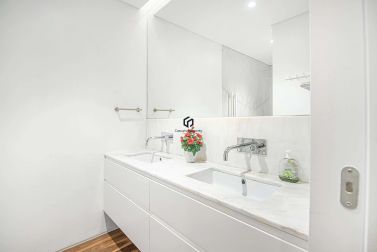 Apartamento T2 para Arrendamento férias em Cascais e Estoril Foto 2