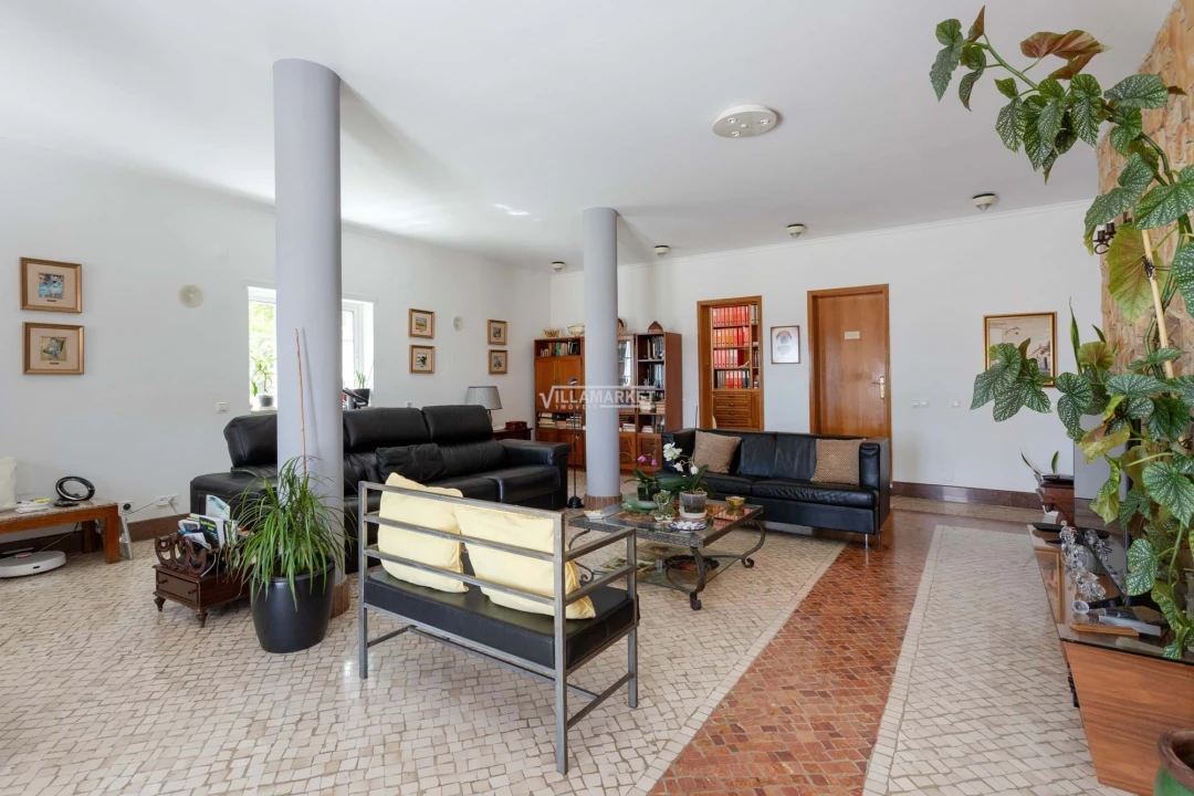 Moradia T5 para Venda em São Brás de Alportel Foto 30