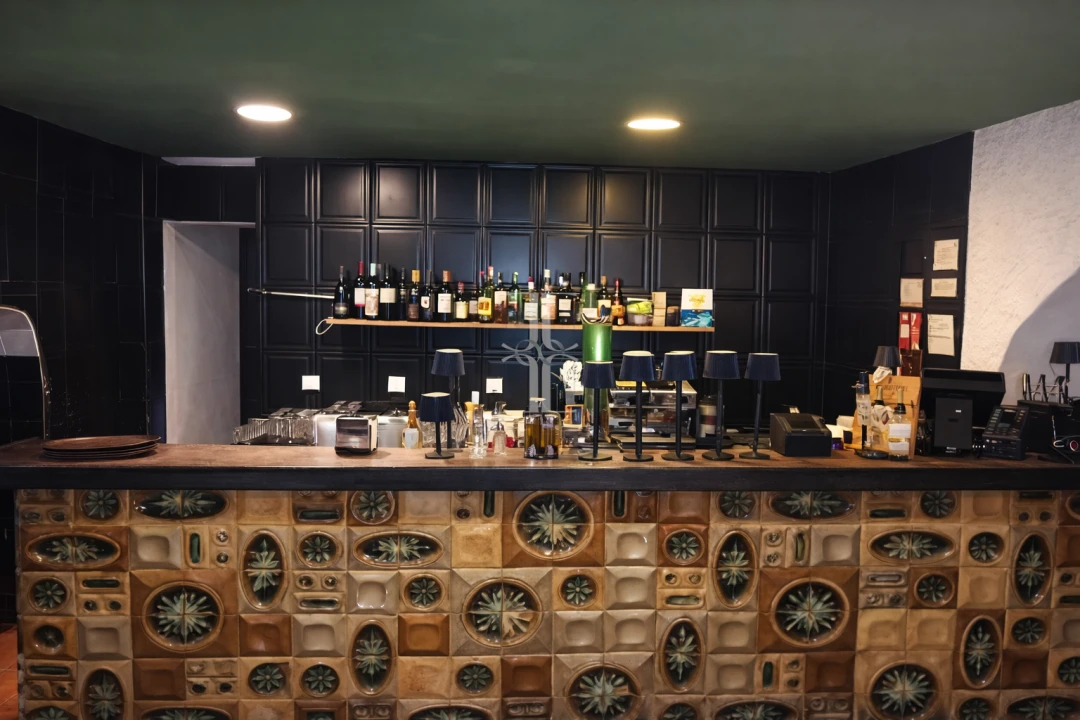 Negócio para Arrendamento em Santa Maria Maior Foto 2