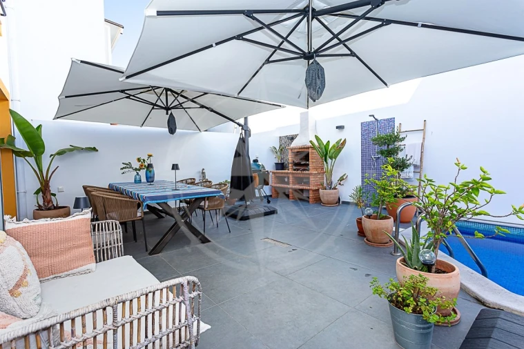 Moradia T4 para Venda em Tavira (Santa Maria e Santiago) Foto 6