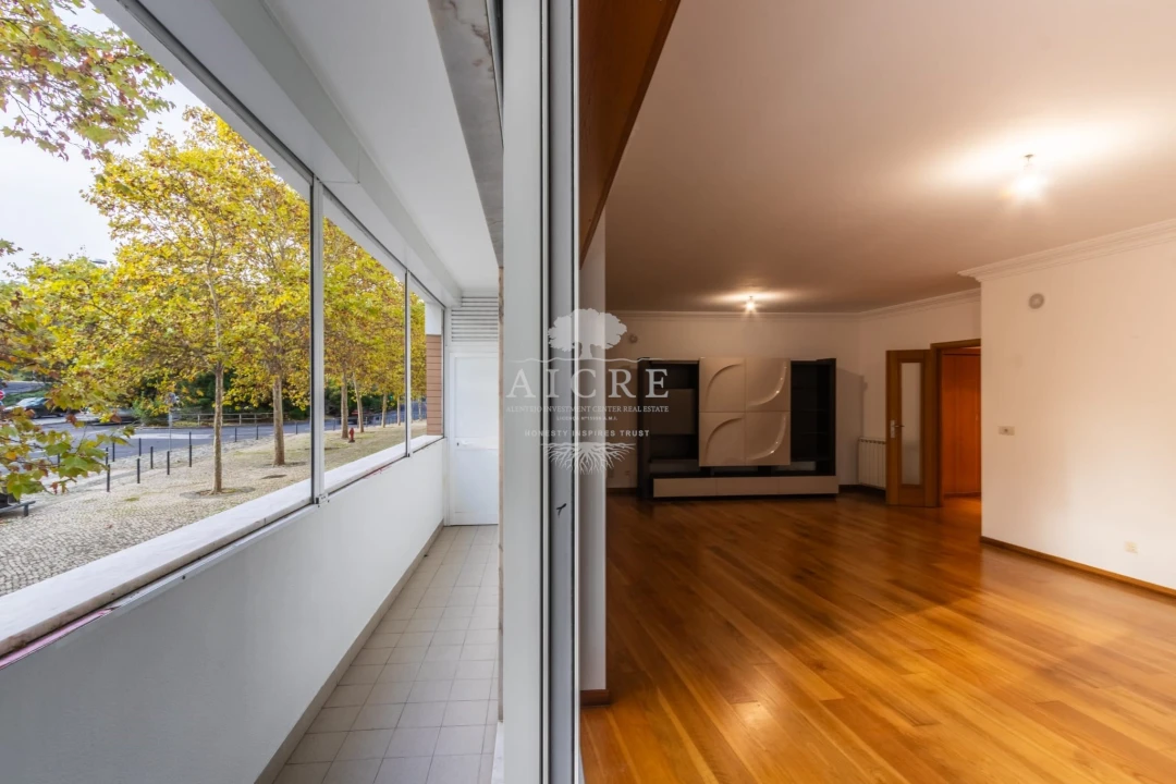 Apartamento T3 para Venda em Parque das Nações Foto 25