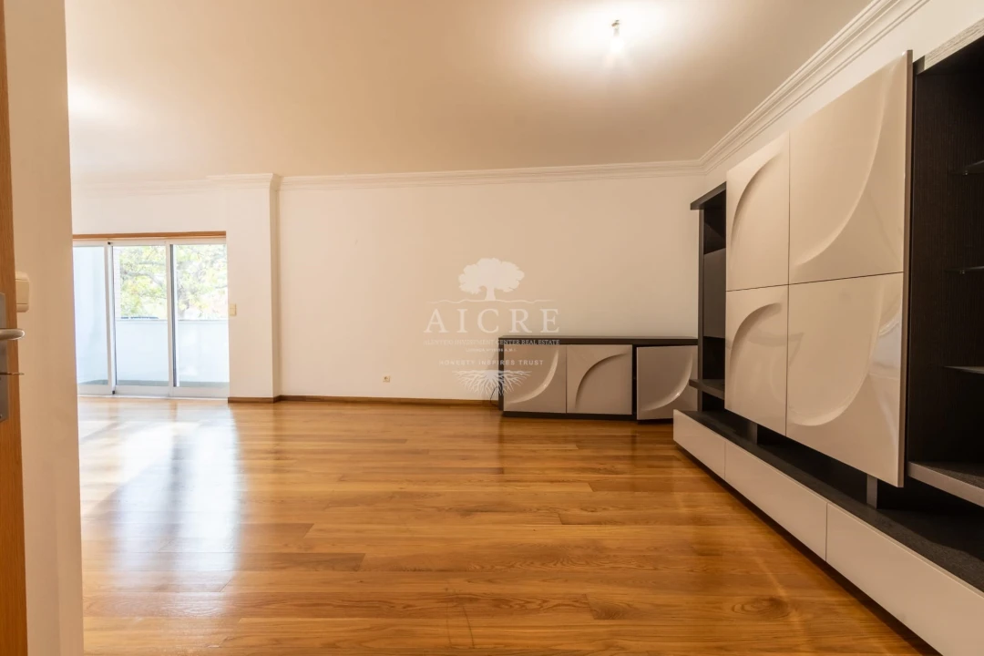 Apartamento T3 para Venda em Parque das Nações Foto 24