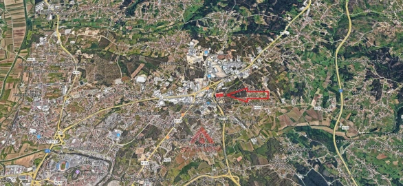 Terreno Comércio / Armazém para Venda em Santa Eufémia e Boa Vista