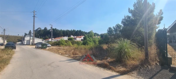 Terreno Comércio / Armazém para Venda em Santa Eufémia e Boa Vista