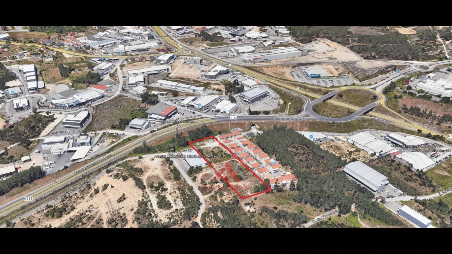 Terreno Comércio / Armazém para Venda em Santa Eufémia e Boa Vista