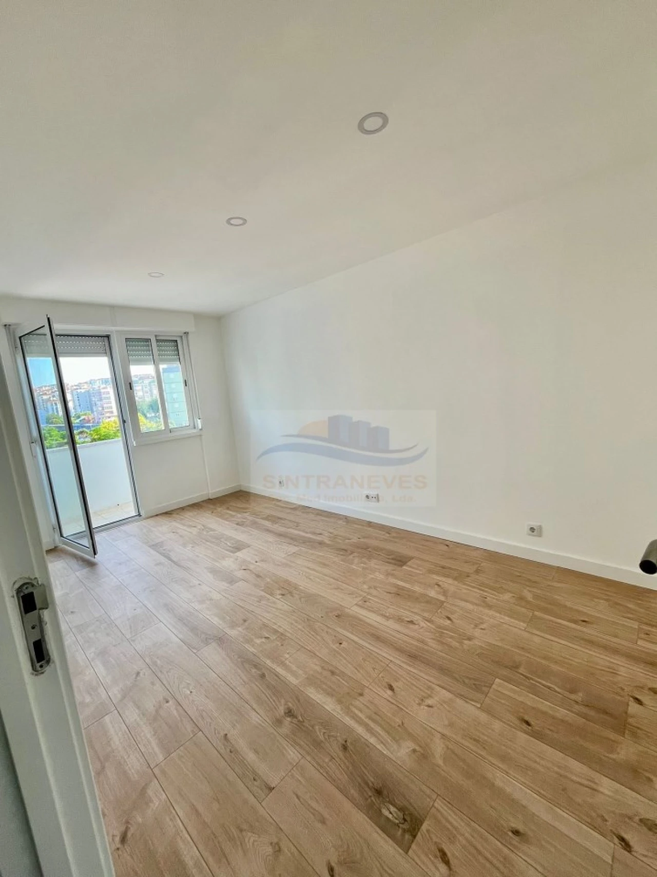 Apartamento T2 para Venda em Falagueira-Venda Nova Foto 7