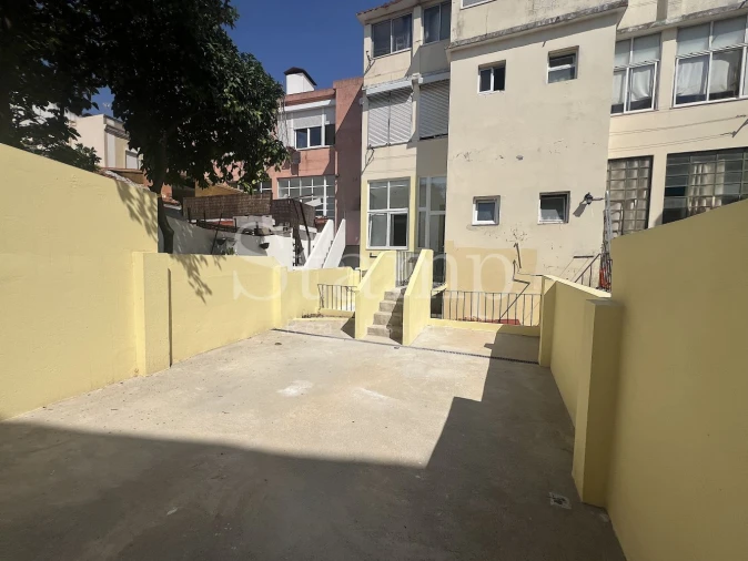 Apartamento T2 para Venda em Penha de França Foto 15