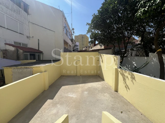 Apartamento T2 para Venda em Penha de França Foto 14