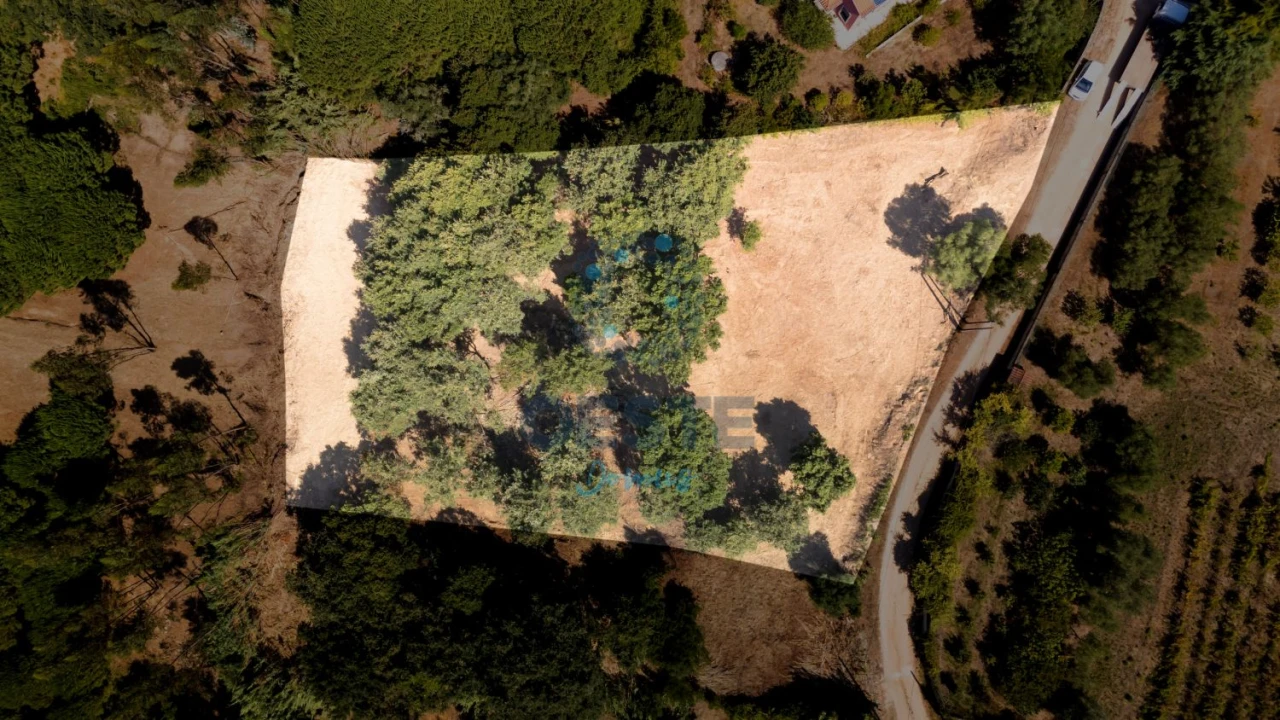 Terreno para Venda em Carvalhal Foto 1