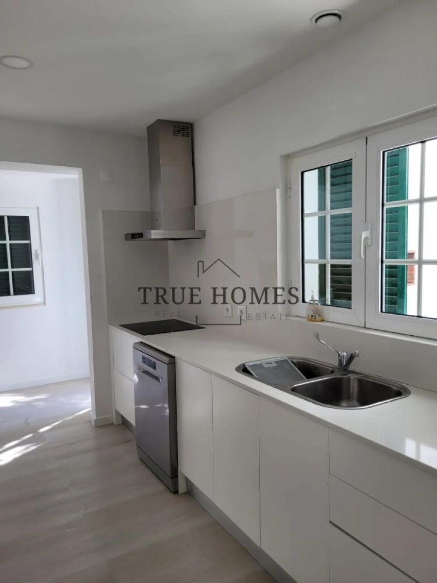 Moradia T4 para Venda em Charneca de Caparica e Sobreda Foto 33