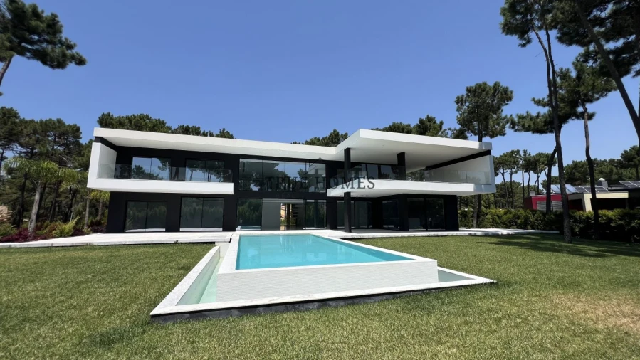 Moradia T6 para Venda em Charneca de Caparica e Sobreda Foto 3