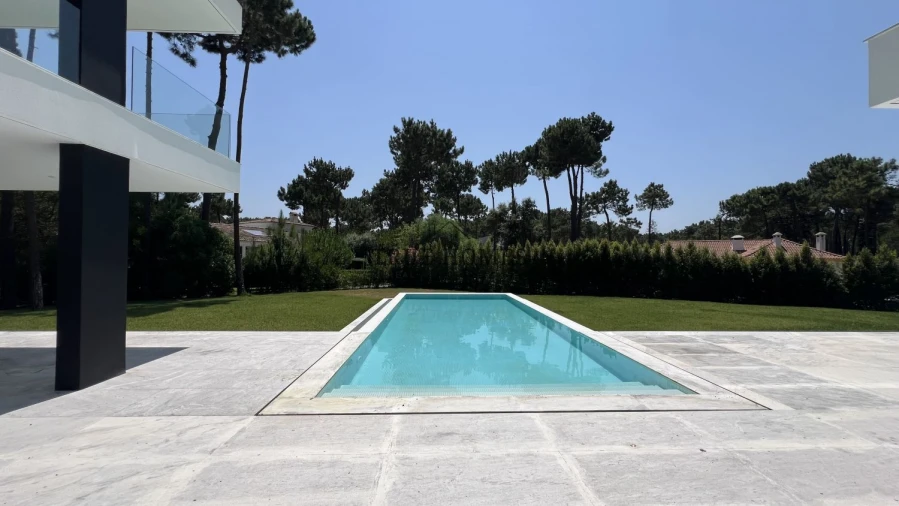 Moradia T6 para Venda em Charneca de Caparica e Sobreda Foto 4