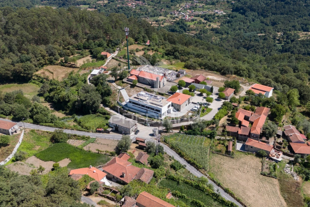 Terreno para Venda em Cibões e Brufe Foto 7
