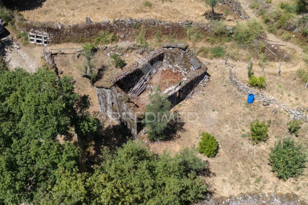 Terreno para Venda em Cibões e Brufe Foto 15