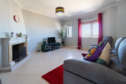 Apartamento T2 para Venda em Corroios
