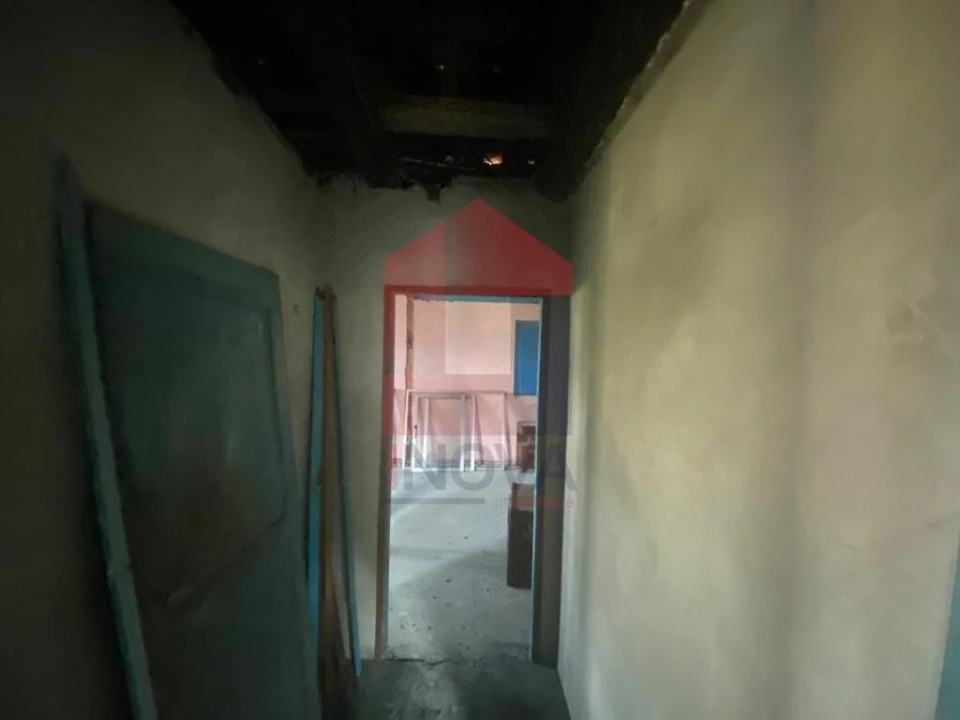 Moradia T1 para Venda em Valbom (São Pedro), Passô e Valbom (São Martinho) Foto 11