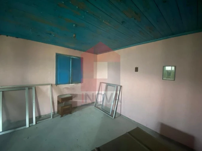 Moradia T1 para Venda em Valbom (São Pedro), Passô e Valbom (São Martinho) Foto 7