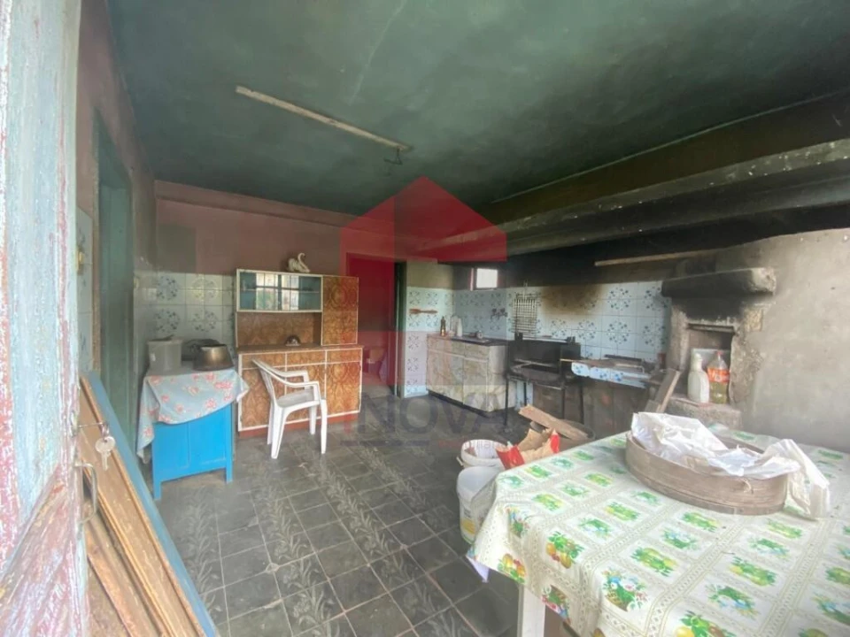 Moradia T1 para Venda em Valbom (São Pedro), Passô e Valbom (São Martinho) Foto 2