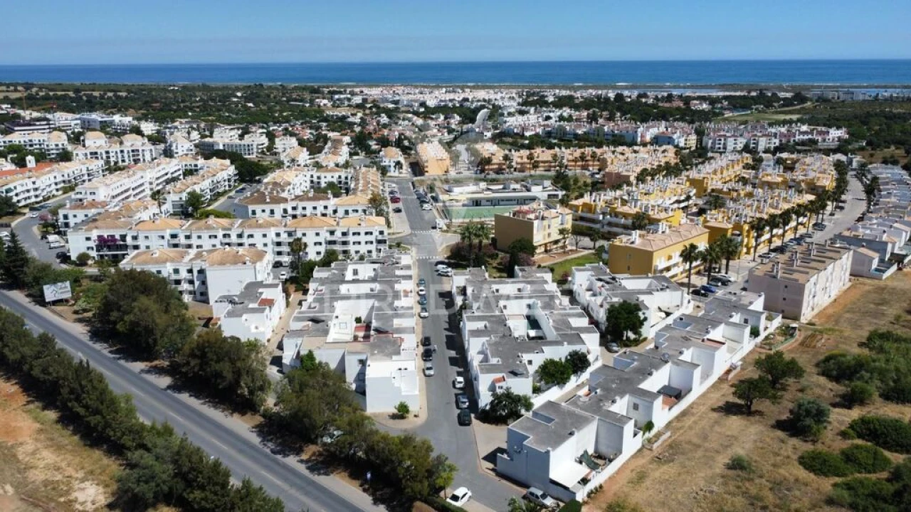 Moradia T3 para Venda em Conceição e Cabanas de Tavira Foto 3