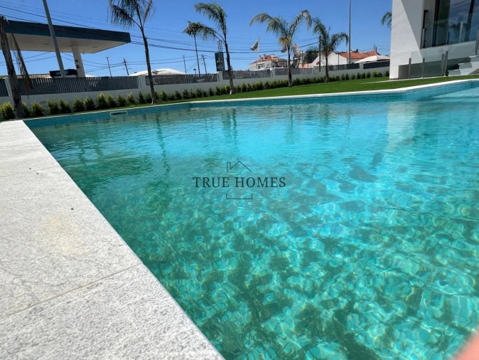 Moradia T3 para Venda em Charneca de Caparica e Sobreda Foto 8