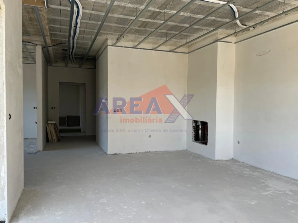 Apartamento T2 para Venda em Loureiro Foto 9