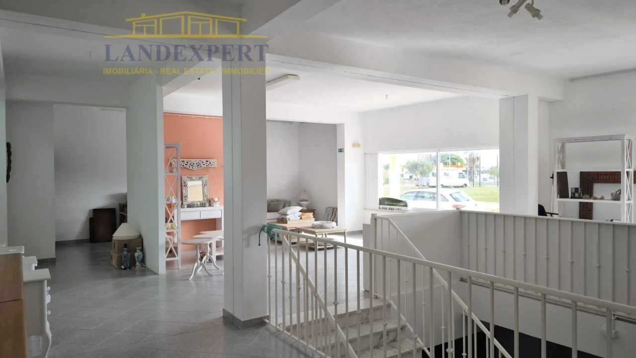 Loja para Venda em Alcantarilha e Pêra Foto 9