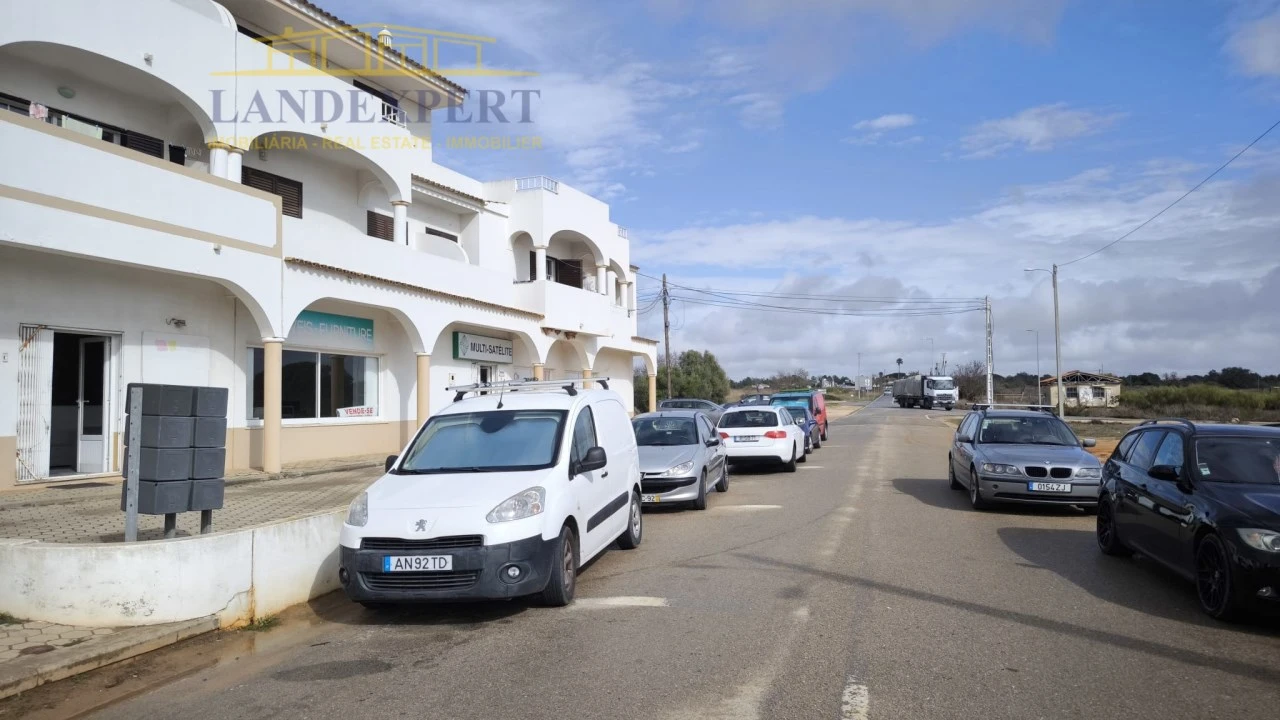 Loja para Venda em Alcantarilha e Pêra Foto 27